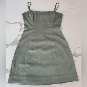 Aritzia Sunday Best sage green dress. Size 2.